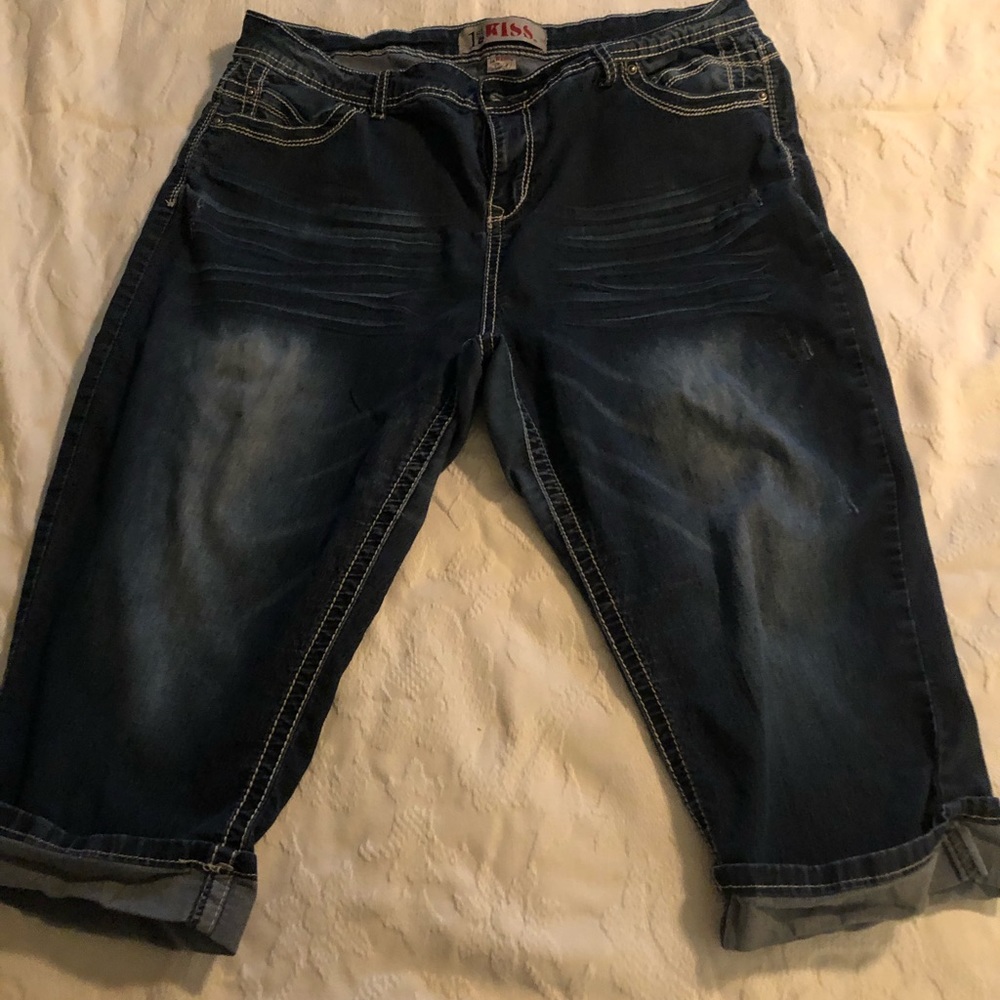 1st kiss capris
